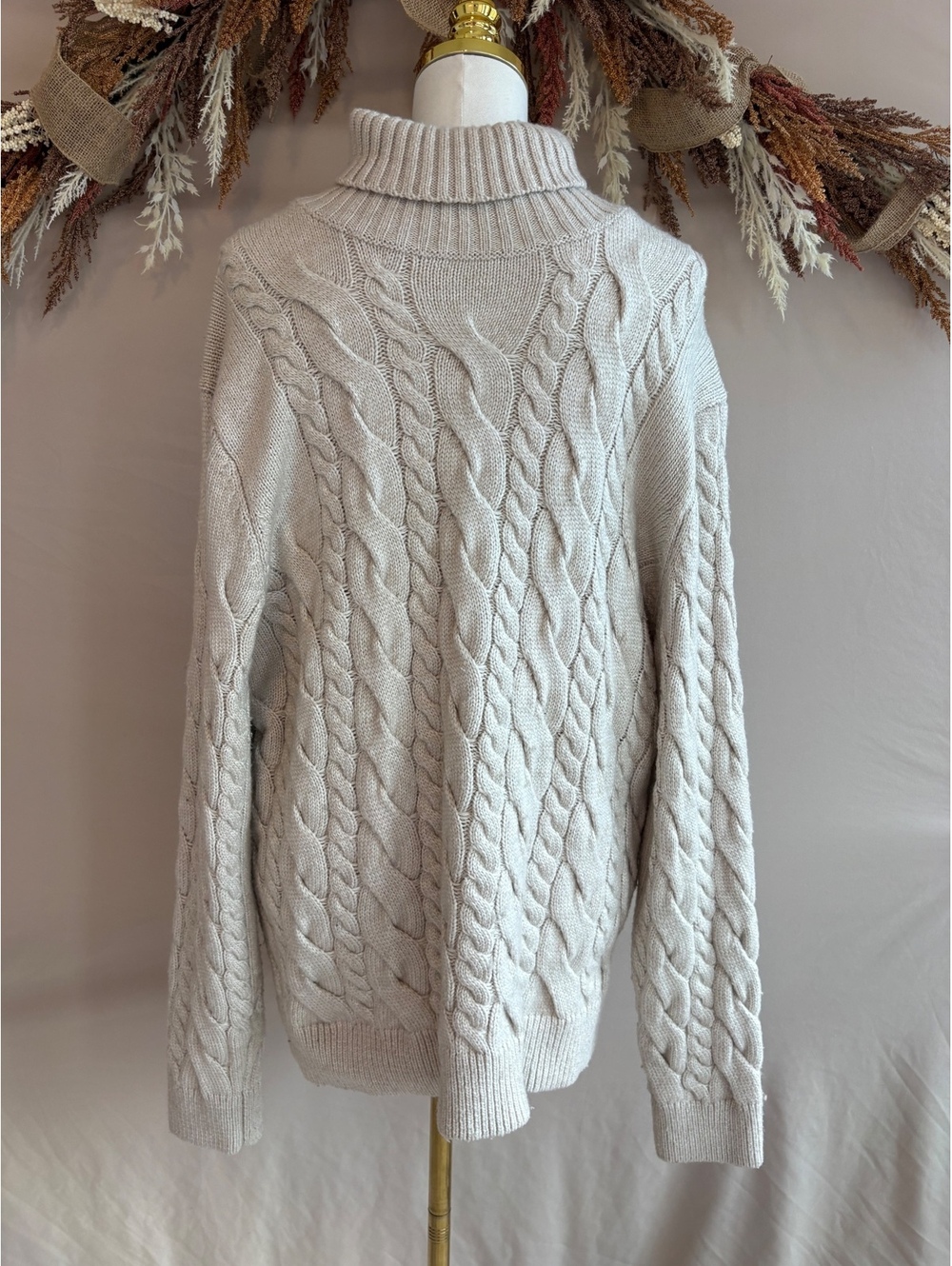 Express Men’s XL Cream Cable Knit Turtleneck Sweater